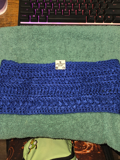 Crochet closed scarves